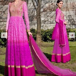 💥💥HOST PICK 💥💥💥.  NWOT Ombré Pink Embroidered Brasso Anarkali 💖